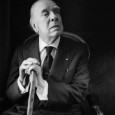 El mejor Borges es el Borges conversador, es decir, el Borges de las entrevistas y las charlas como aquellas sobre el tiempo o la del cuento policial.